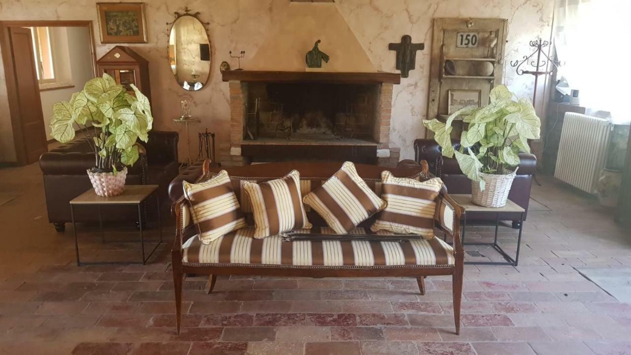 圣吉米纳诺Borgo Fontaccia住宿加早餐旅馆 外观 照片