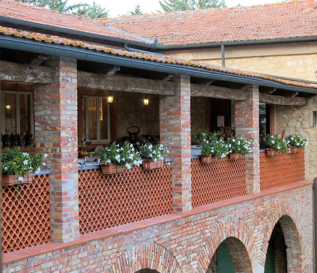 圣吉米纳诺Borgo Fontaccia住宿加早餐旅馆 外观 照片